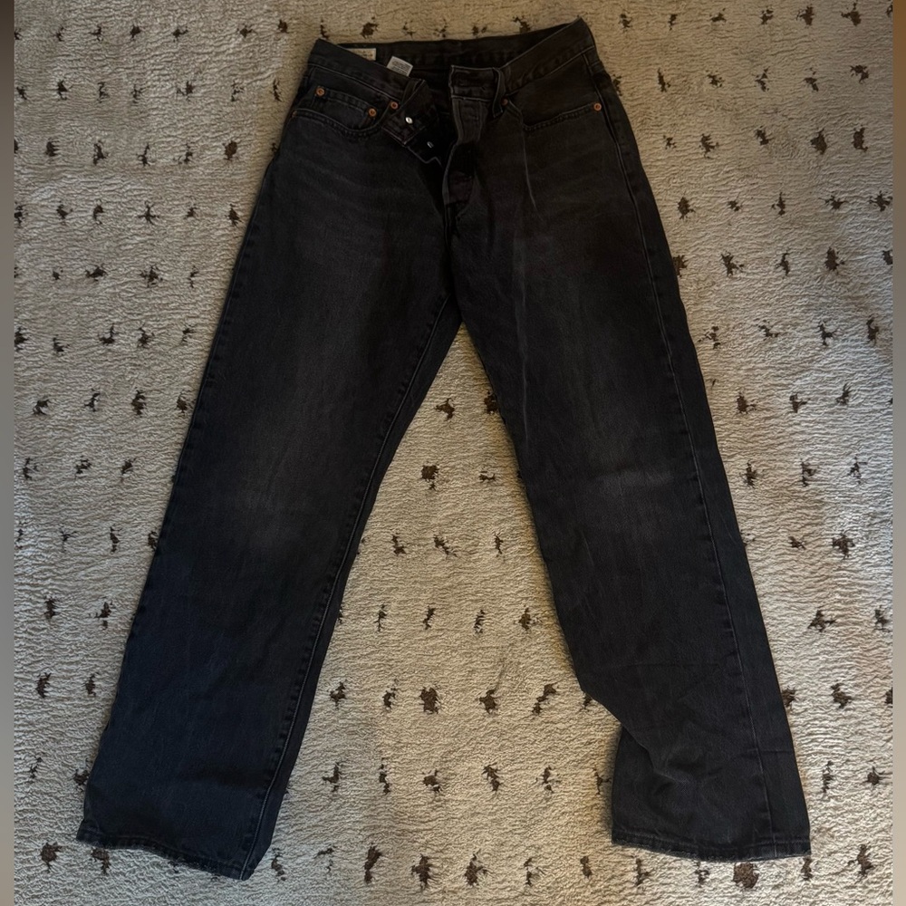 Levis